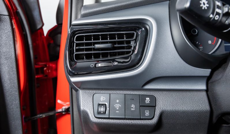 KIA STONIC 5DR 1.0 T-GDI 6MT completo