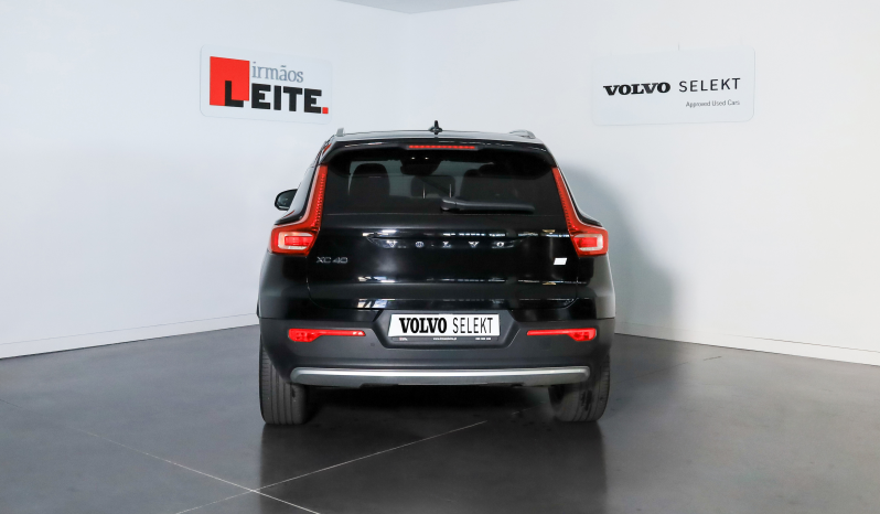 Volvo XC40 T4 211cv Recharge Inscription Expression completo