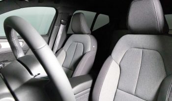 Volvo XC40 Core, T2 Automático completo