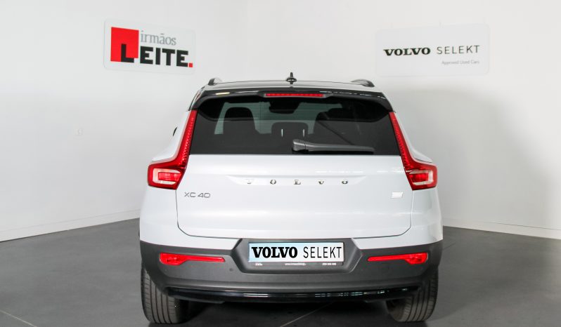 Volvo XC40 T5 262cv Recharge R-Design Expression completo