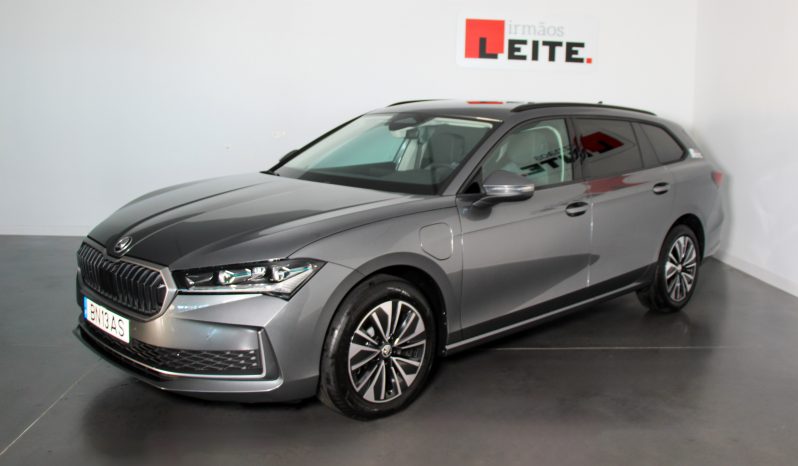 ŠKODA SUPERB BREAK 1.5 TSI 205 CV PHEV completo