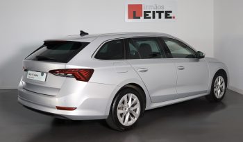 SKODA Octávia B. A8 2.0TDI 116CV STY completo