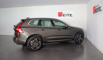 XC60 T8 PHEV 407cv Momentum Geartronic 8 Vel. AWD completo