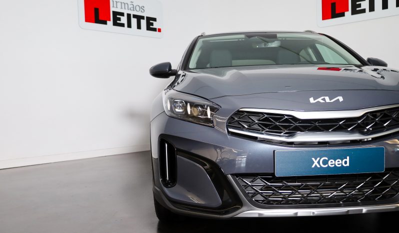 KIA XCEED 5DR 10 T-GDI 6MT – DYNAMIC completo