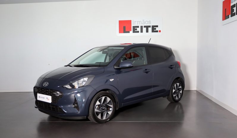 Hyundai i10 1.0 MPI CONFORT MY24 completo