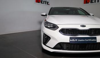 KIA Proceed 14T-GDI 6MT GT LINE completo