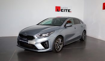 KIA Proceed 10T-GDI 6MT GT LINE completo