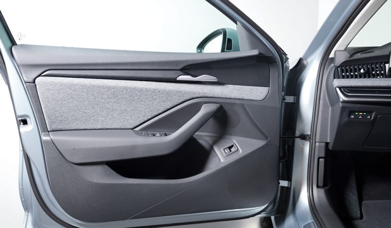 SUPERB BREAK SELECTION 1.5 TSI 204CV PHEV DSG completo