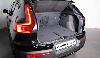 Volvo EX40 Black Edition Plus, Single Motor Extended Range completo