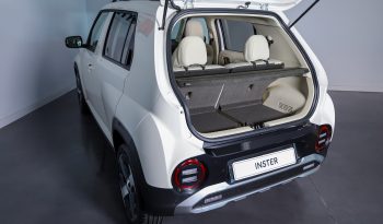 Hyundai INSTER EV STYLE PlUS 49kWh MY24 completo