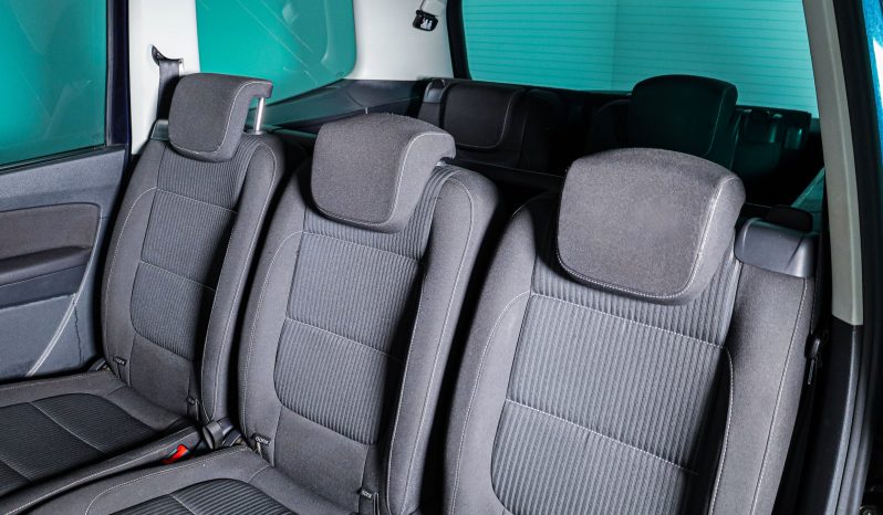 SEAT ALHAMBRA 2.0 TDI 150 cv (7 lugares) completo
