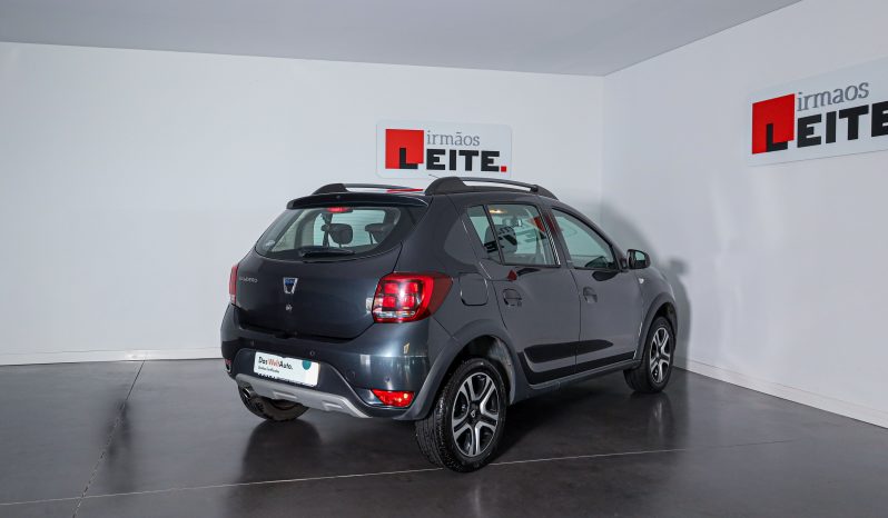 DACIA SANDERO 0.9 TCe Stepway completo