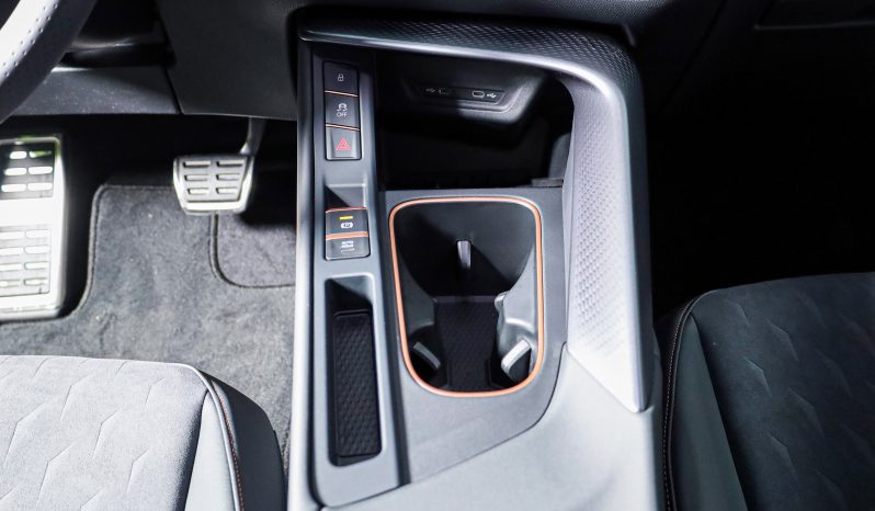 CUPRA Terramar 1.5 e-Hybrid 204cv cx. DSG Special Edition completo