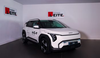 EV3 – TECH 81KWH 2WD