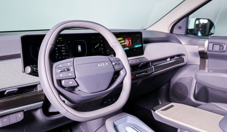 EV3 – TECH 81KWH 2WD completo
