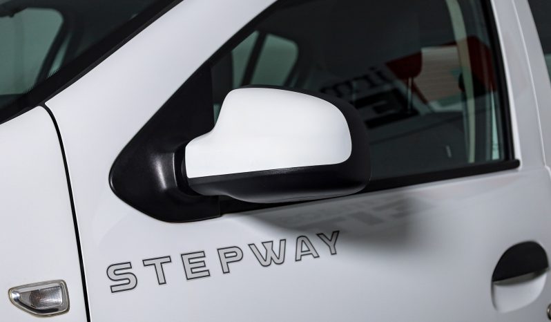 Dacia Sandero 1.5 dCi 90cv Stepway completo