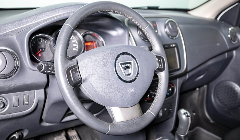 Dacia Sandero 1.5 dCi 90cv Stepway completo