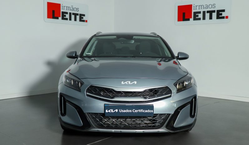 XCEED 5DR 1.0 T-GDI 6MT DYNAMIC completo
