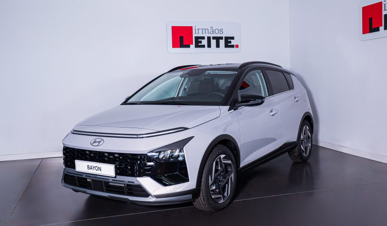 Hyundai BAYON 1.0 T-GDi DCT Premium (TT) MY25 completo