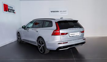 Volvo V60 T6 AWD Híbrido Plug-in Plus Dark completo