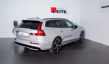 Volvo V60 T6 AWD Híbrido Plug-in Plus Dark completo