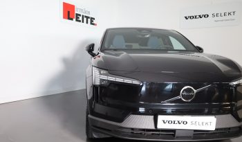 Volvo EX30 Plus Single Motor Extended Range completo