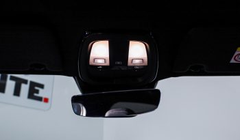 Volvo XC40 B3 Híbrido Plus Dark completo