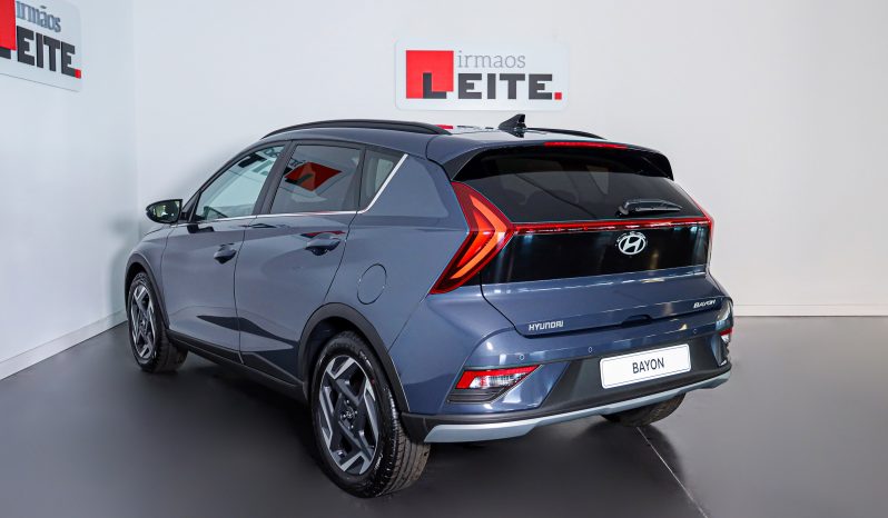 Hyundai BAYON 1.0 T-GDi Premium MY25 completo