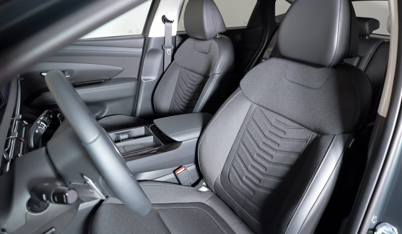 HYUNDAI TUCSON PHEV 1.6 TGDI AT e-Vanguard + TT completo