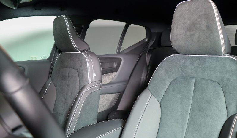 Volvo XC40 Recharge Plus, Single Motor Extended Range completo