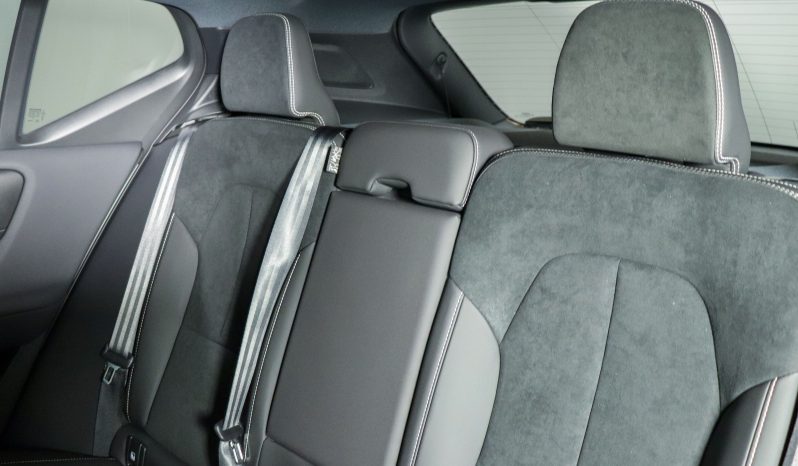 Volvo XC40 Recharge Plus, Single Motor Extended Range completo