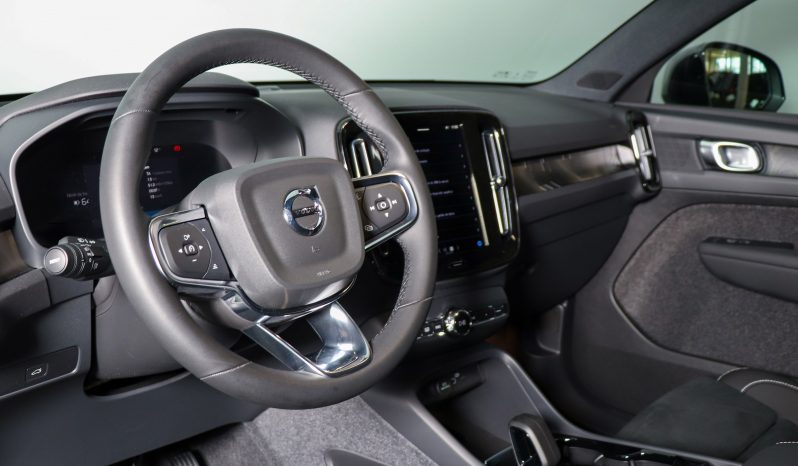 Volvo XC40 Recharge Plus, Single Motor Extended Range completo