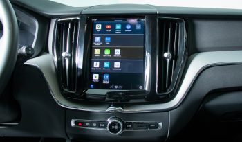 Volvo XC60 T6 AWD Híbrido Plug-in Plus Dark completo