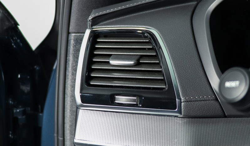 Volvo XC90 Recharge Plus Dark, T8 híbrido plug-in completo
