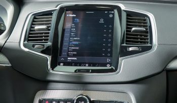 Volvo XC90 Recharge Plus Dark, T8 híbrido plug-in completo
