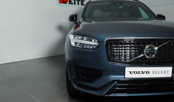 Volvo XC90 Recharge Plus Dark, T8 híbrido plug-in completo
