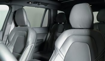 Volvo XC90 Recharge Plus Dark, T8 híbrido plug-in completo