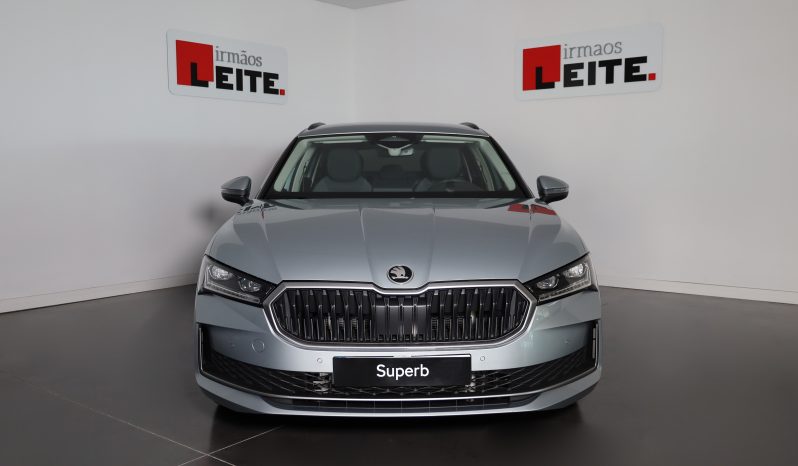 ŠKODA SUPERB BREAK 1.5 TSI 205 CV PHEV completo
