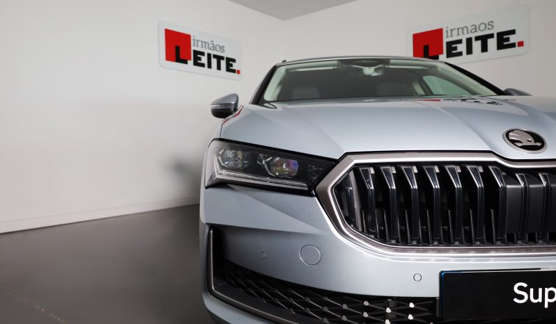 ŠKODA SUPERB BREAK 1.5 TSI 205 CV PHEV completo