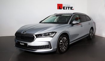 ŠKODA SUPERB BREAK 1.5 TSI 205 CV PHEV completo