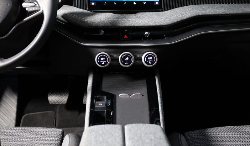 ŠKODA SUPERB BREAK 1.5 TSI 205 CV PHEV completo