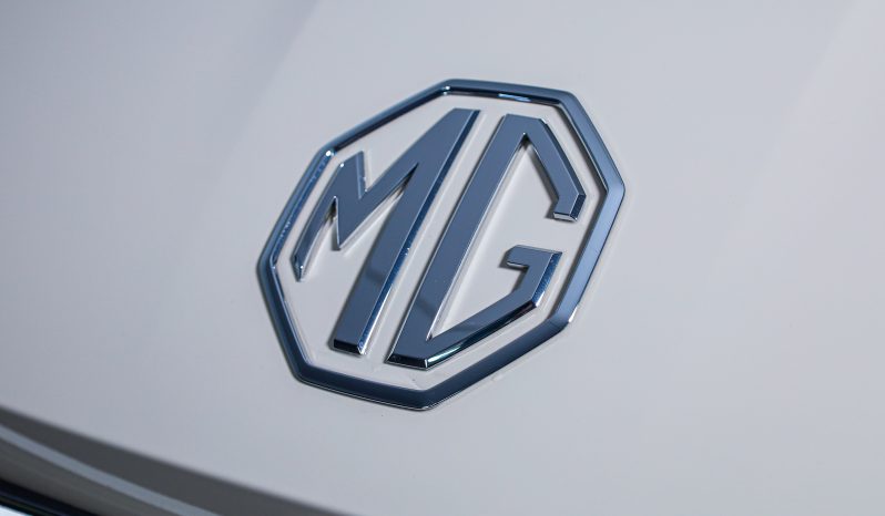 MG Cyberster 77 kWh GT completo