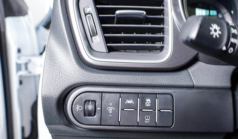 KIA XCeed 1.0 T-GDi Dynamic completo