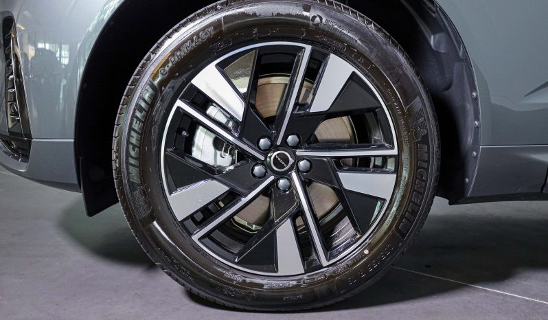 Volvo XC60 T6 AWD Híbrido Plug-in Plus Bright completo