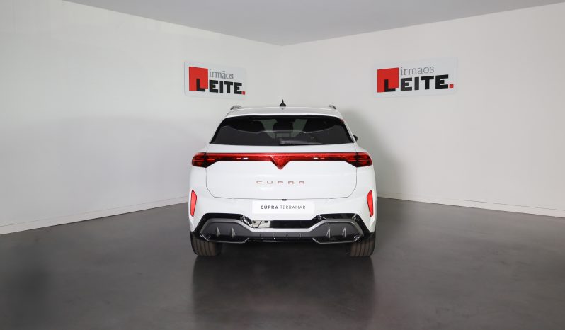CUPRA Terramar 1.5 e-Hybrid DSG completo