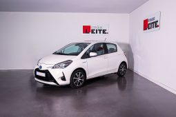 Toyota Yaris 1.5 VVT-i Comfort completo