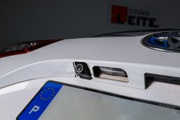 Toyota Yaris 1.5 VVT-i Comfort completo