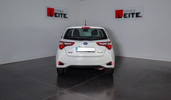 Toyota Yaris 1.5 VVT-i Comfort completo
