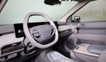 EV3 TECH (81,4 kWh) completo