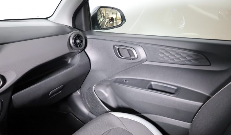 HYUNDAI I10 1.0 MPI CONFORT AMT MY25 completo